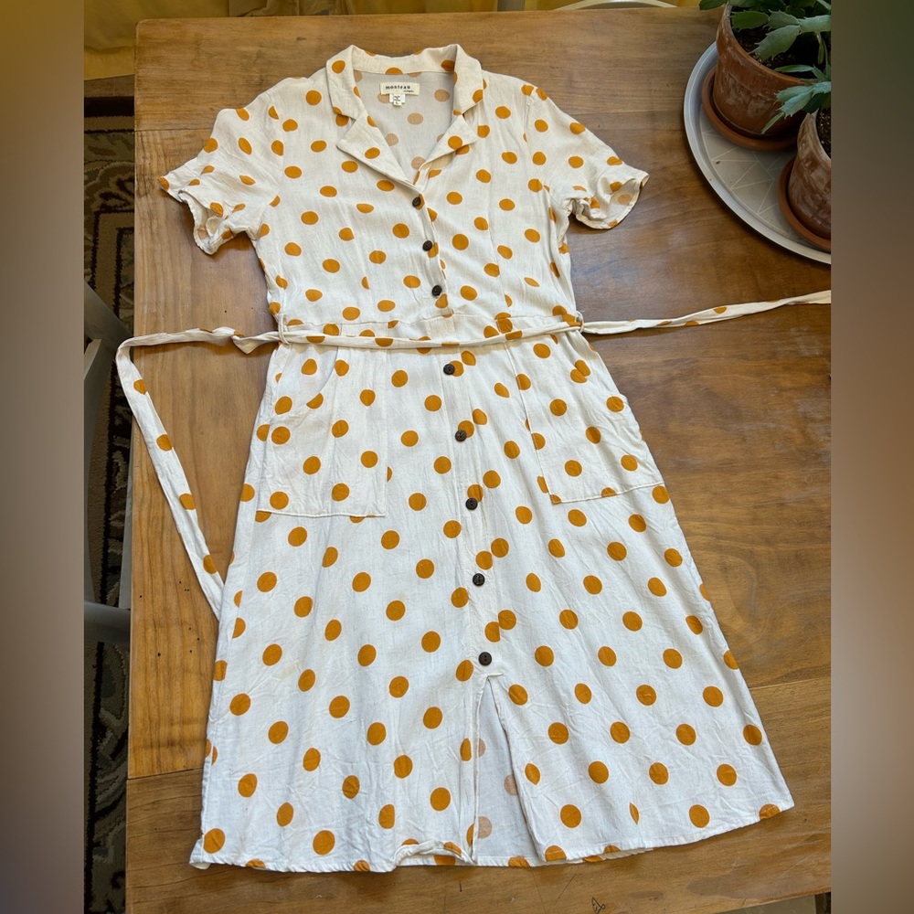 Monteau-Yellow Polka dot Dress